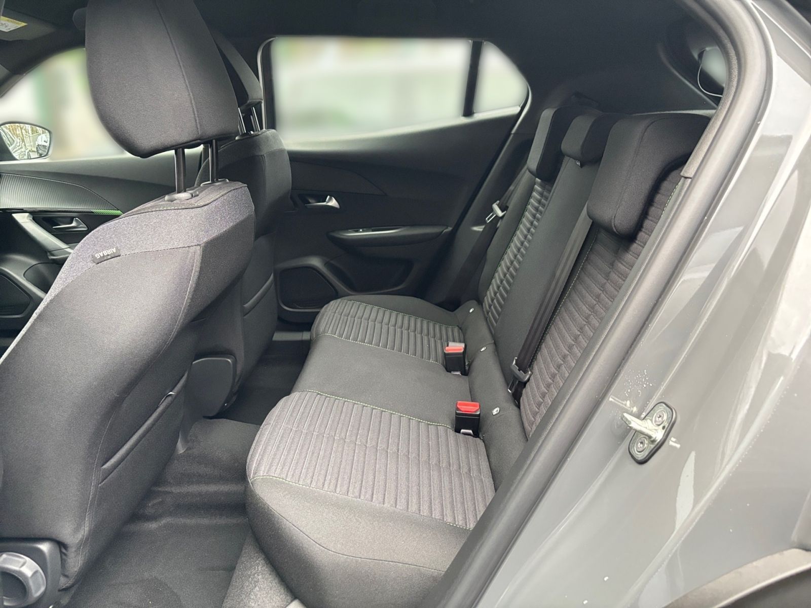 PEUGEOT 2008 Active Hybrid 145 e-DSC6 *Kamera*SHZ*LED*