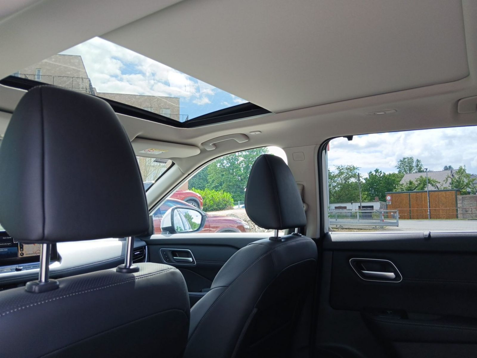 Nissan X-Trail Tekna+ 1.5 AT - PANO BOSE HUD LEDER MEMO