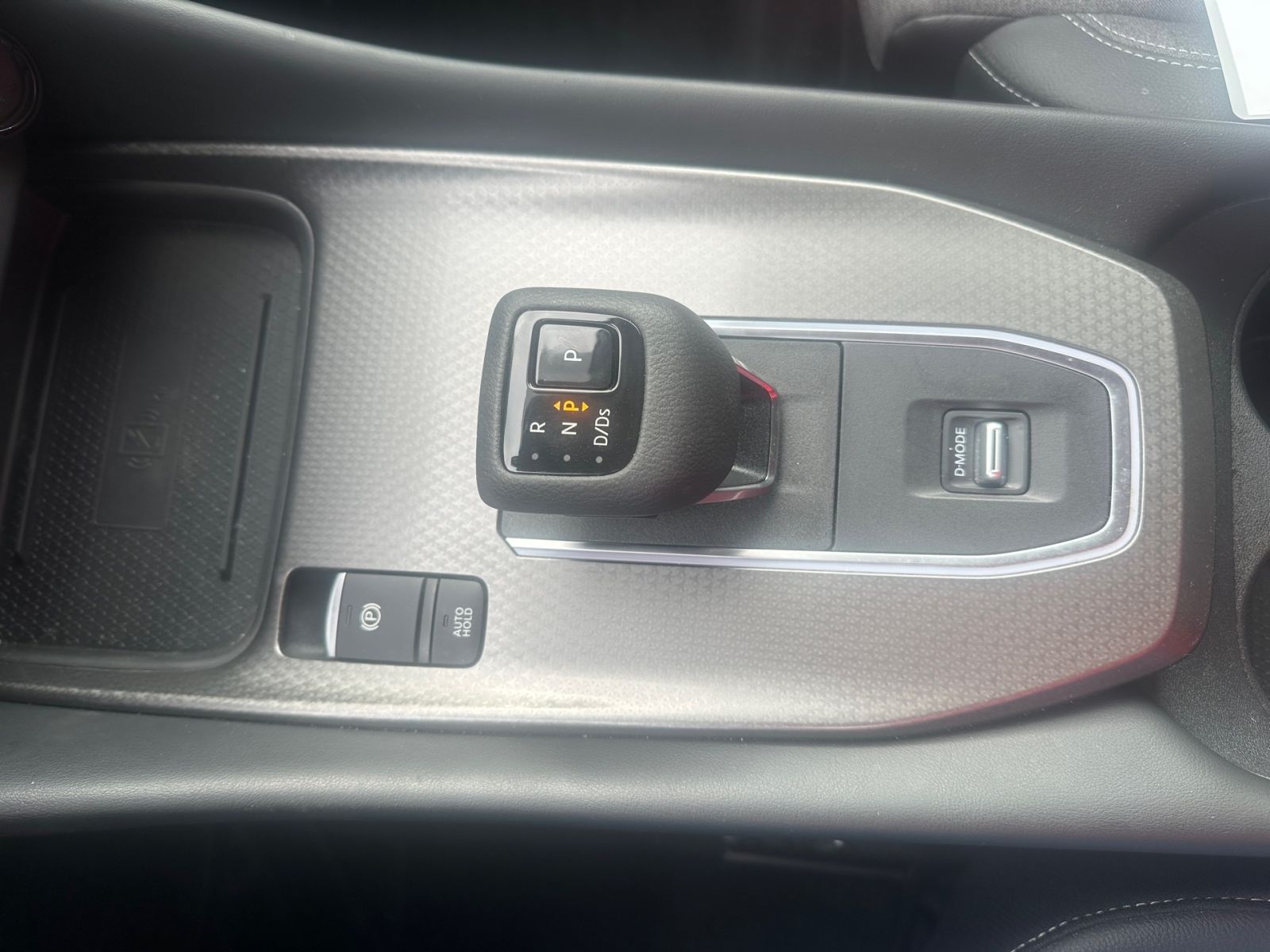NISSAN Qashqai 1.3 DIG-T N-Connecta HeadUp*Navi*360°CAM