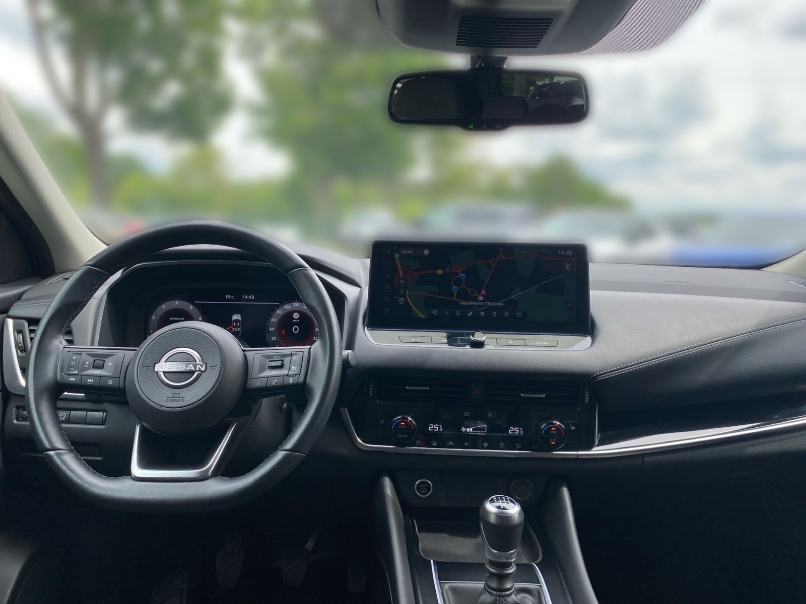 NISSAN Qashqai 1.3 DIG-T MHEV N-Connecta Pano*360°CAM