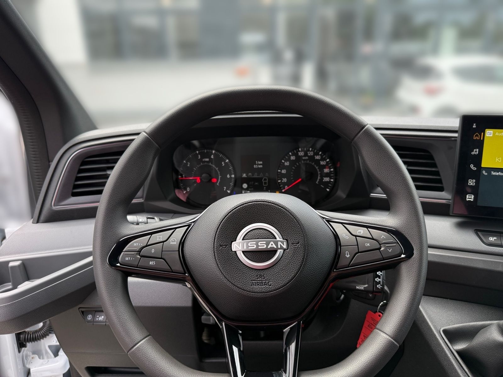 NISSAN Interstar N-CONNECTA L2H2 AHK 270 Komfort Paket