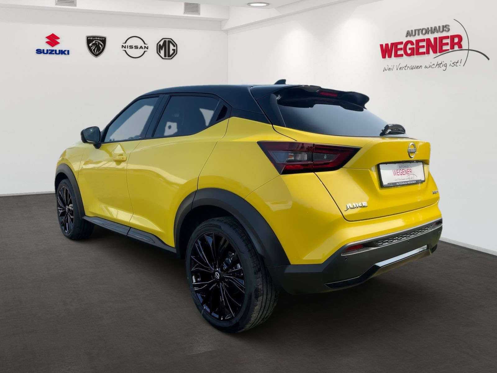 Nissan JUKE N-SPORT 1.0 DIG-T 7DCT BOSE BFS 360°KAMERA