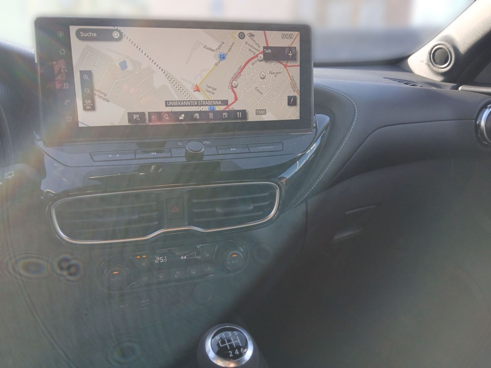 NISSAN JUKE 1.0 DIG-T 114 PS 6MT TEKNA