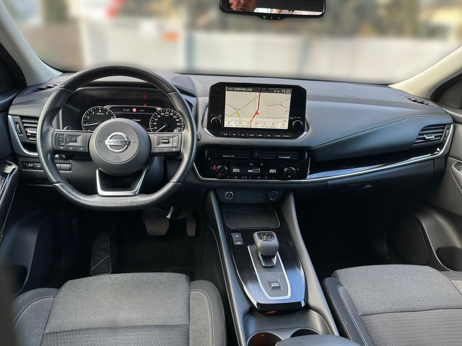 Nissan QASHQAI N-CONNECTA 1.3 AT WINTER 360° AHK NAVI