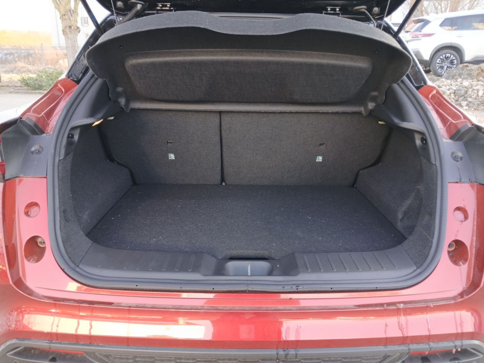 Nissan Juke 1.6 HYBRID AT N-Design Navi*LED*BOSE*Assis.