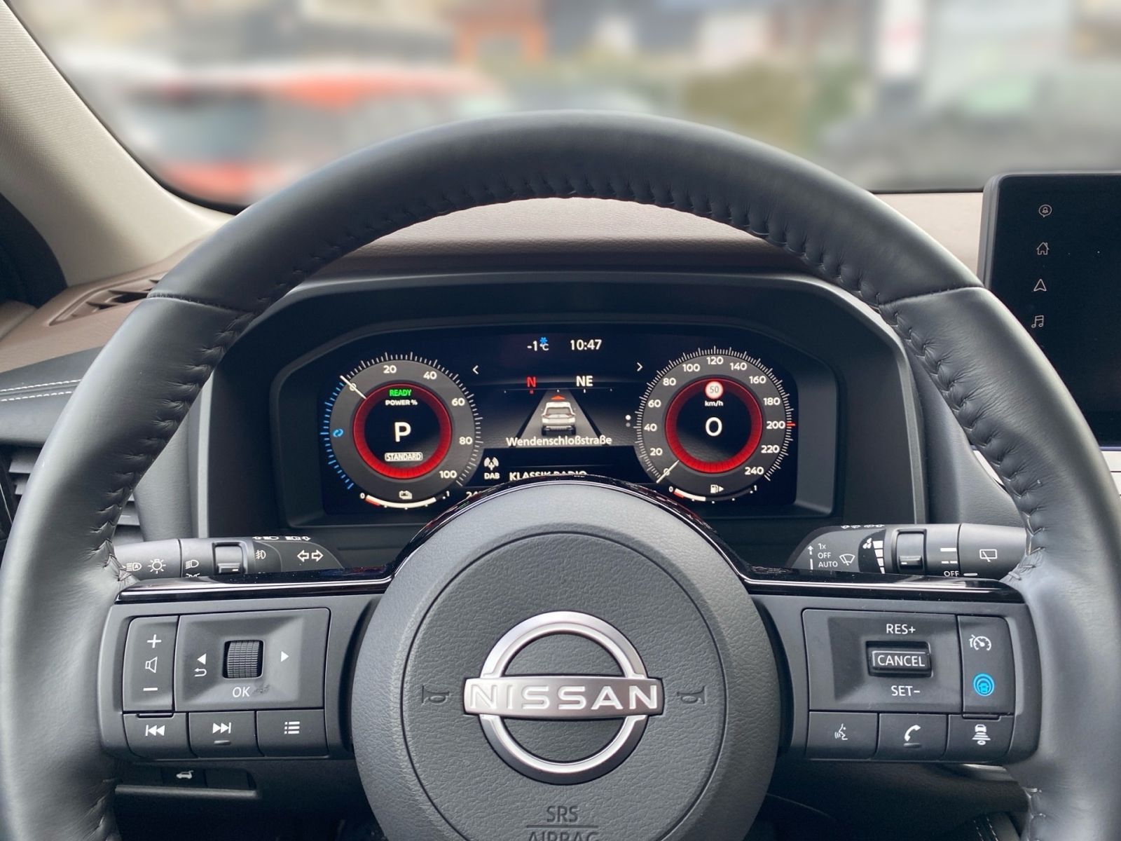 NISSAN X-TRAIL 1.5 VC-T e-4ORCE HEAD-UP SHZ 7 SITZE