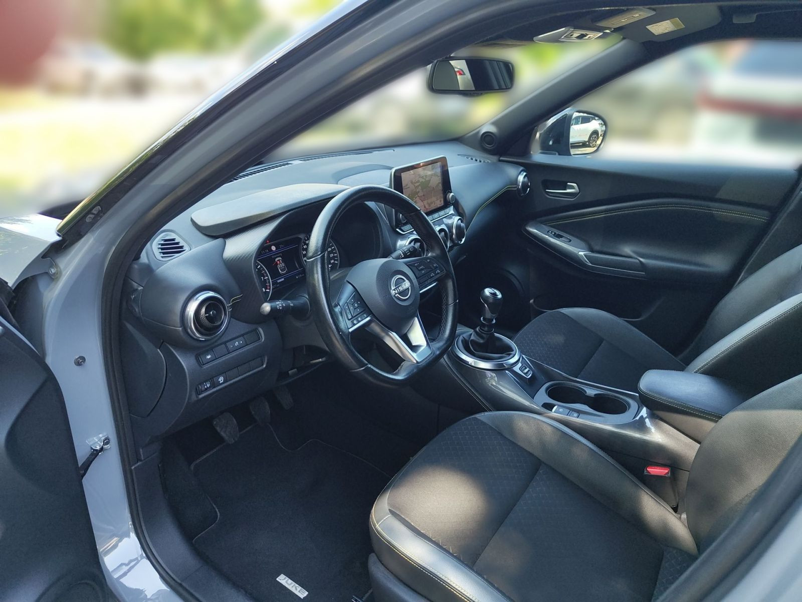 Nissan Juke 1.0 DIG-T 6MT Navi*CAM*CarPlay*LED