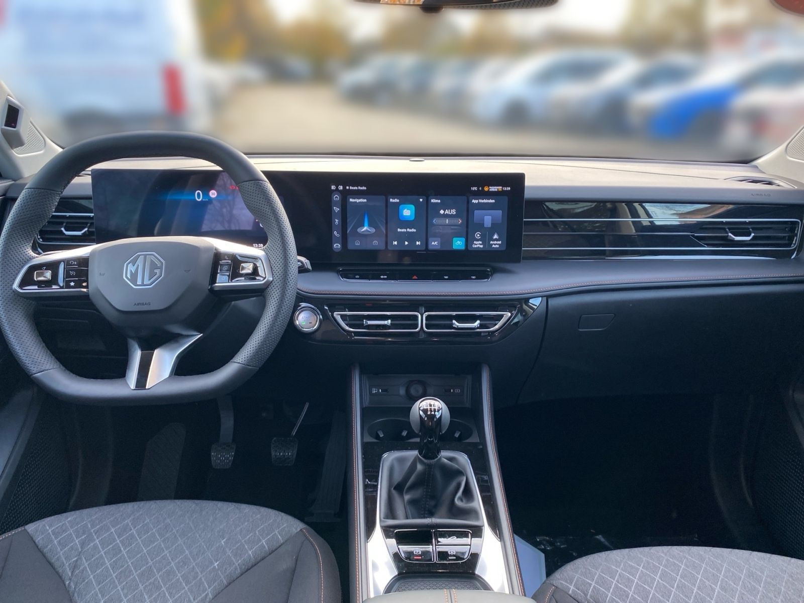 MG HS Comfort MT MY24  KAMERA NAVI SITZHEIZUNG