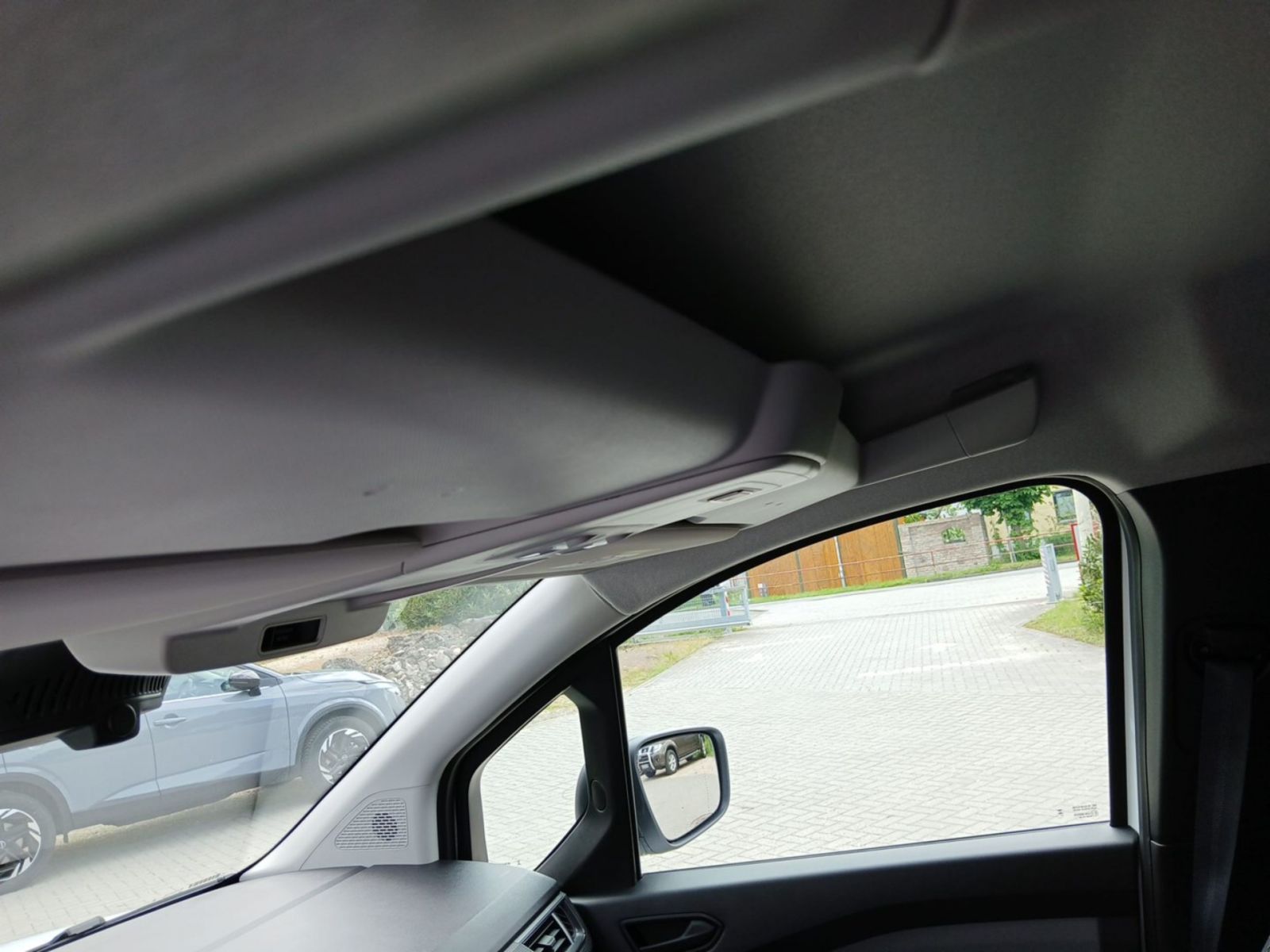 NISSAN Townstar Kasten 1.3 L1 2,0t N-Connecta