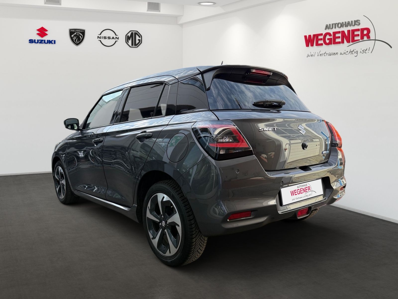 SUZUKI Suzuki Swift Comfort+ 1.2 AT CAM NAVI ALLWETTER