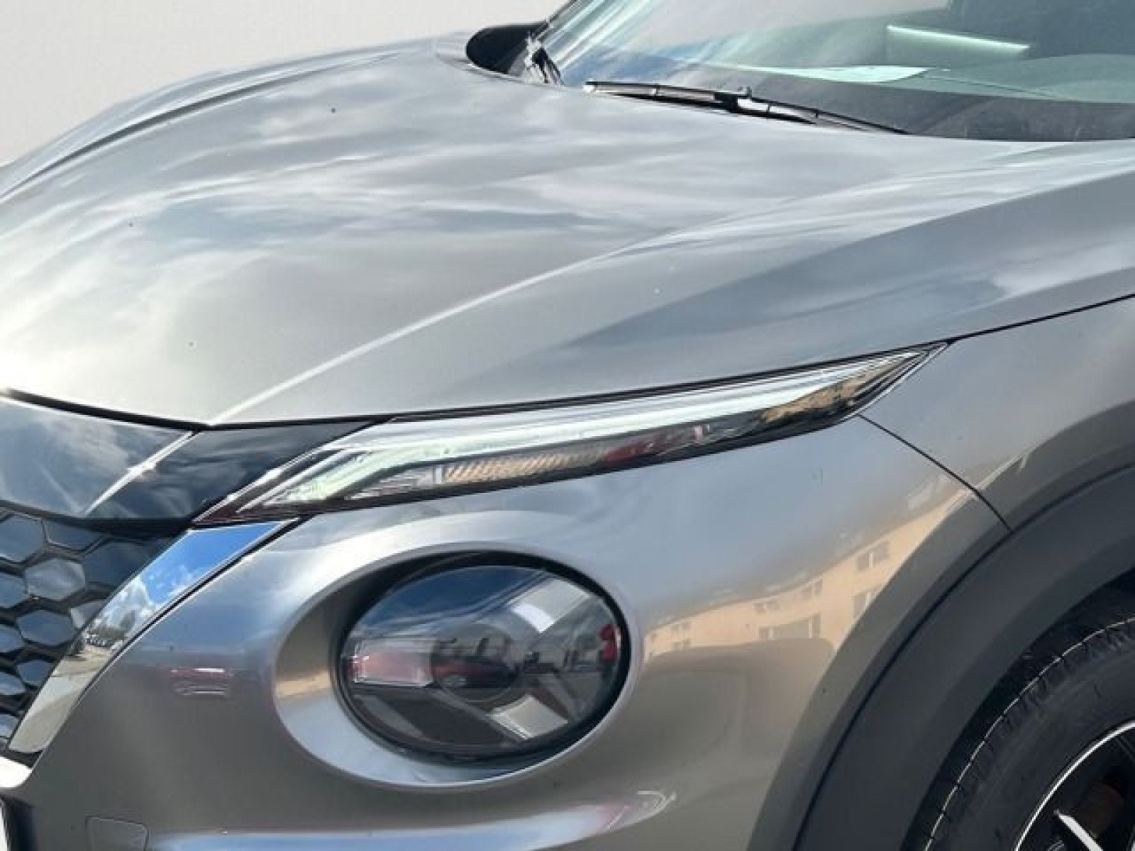 Nissan JUKE N-Connecta 1.6 Hyb. AT - SHZ PDC CarPlay