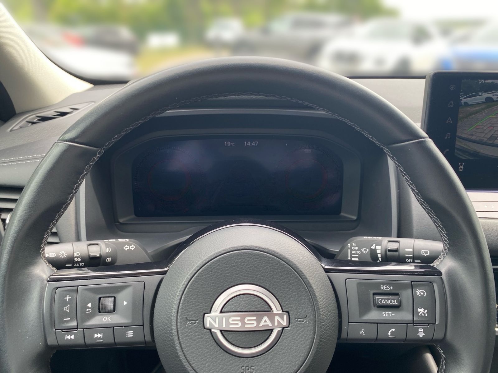 NISSAN Qashqai 1.3 DIG-T MHEV N-Connecta Pano*360°CAM