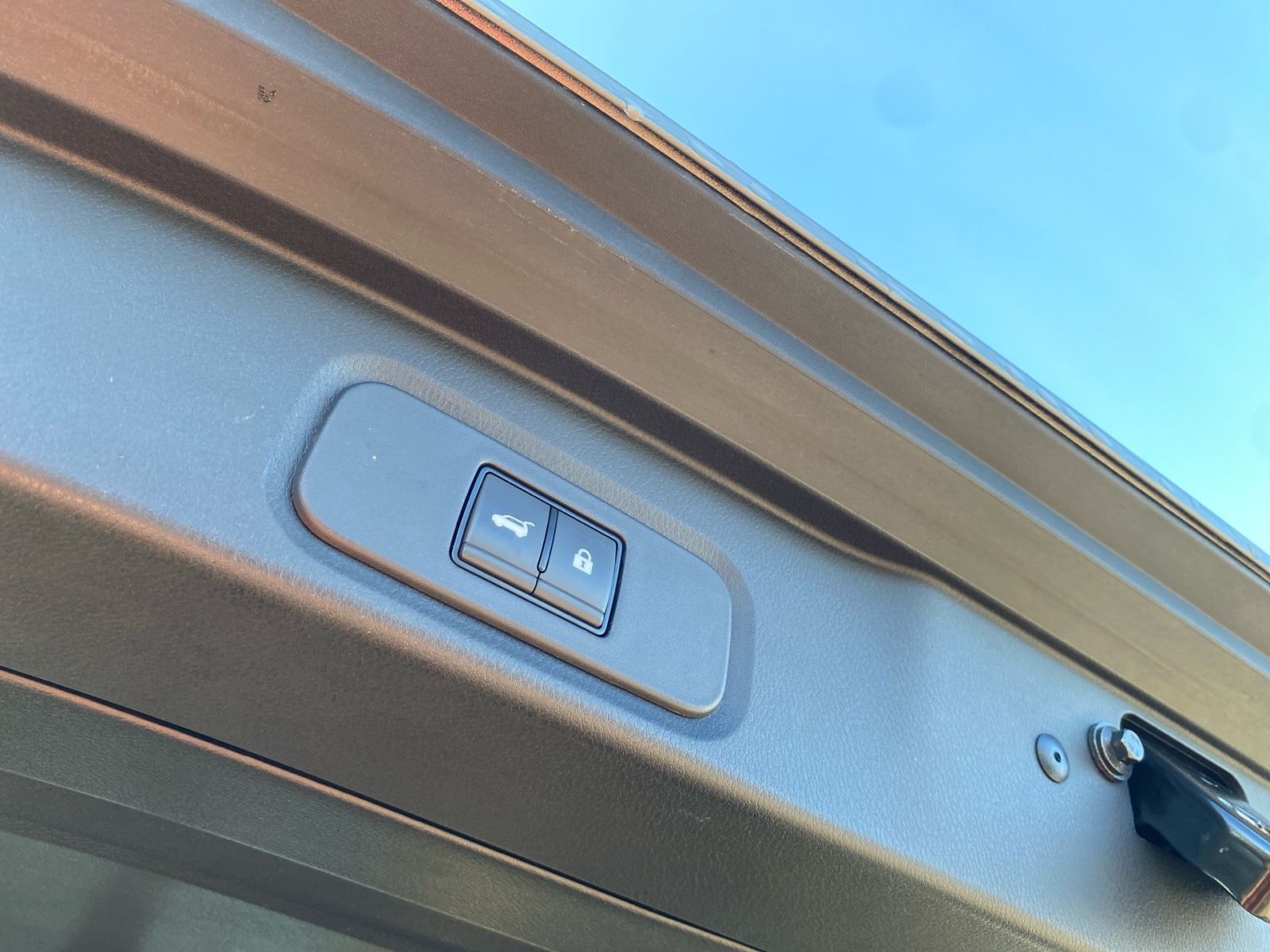 NISSAN QASHQAI TEKNA 1.3 AT MHEV NAVI WINTER 360°