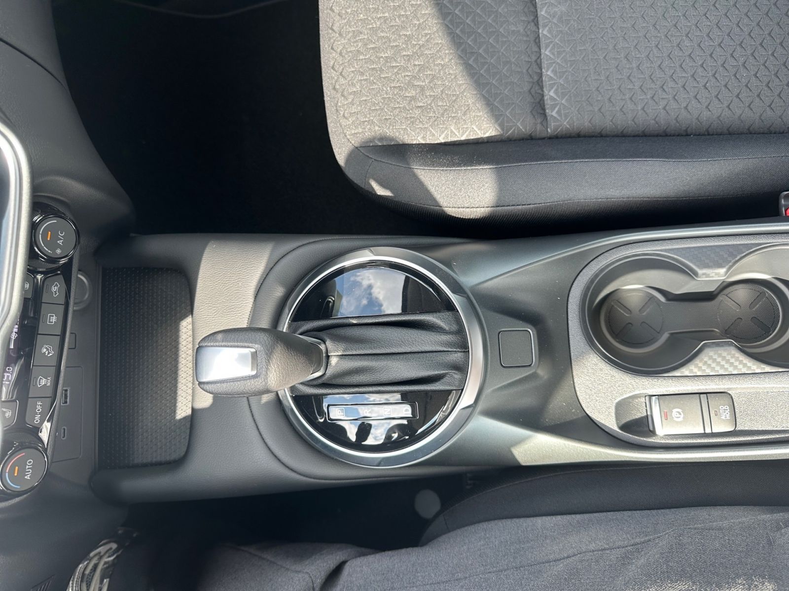 NISSAN JUKE ACENTA 1.0 DIG-T 114 PS 7DCT NAVI KLIMA SHZ