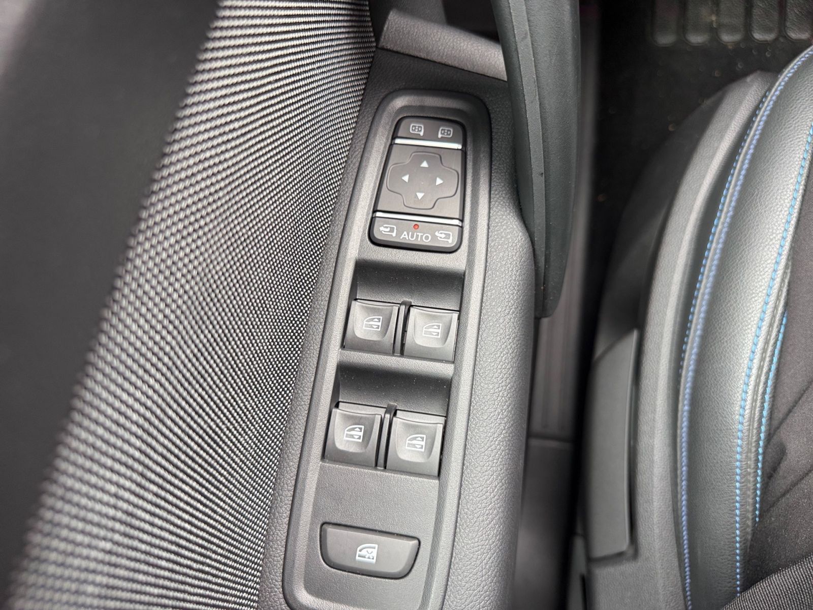 NISSAN Townstar EV Kombi L1 Tekna - SHZ 360CAM Keyless