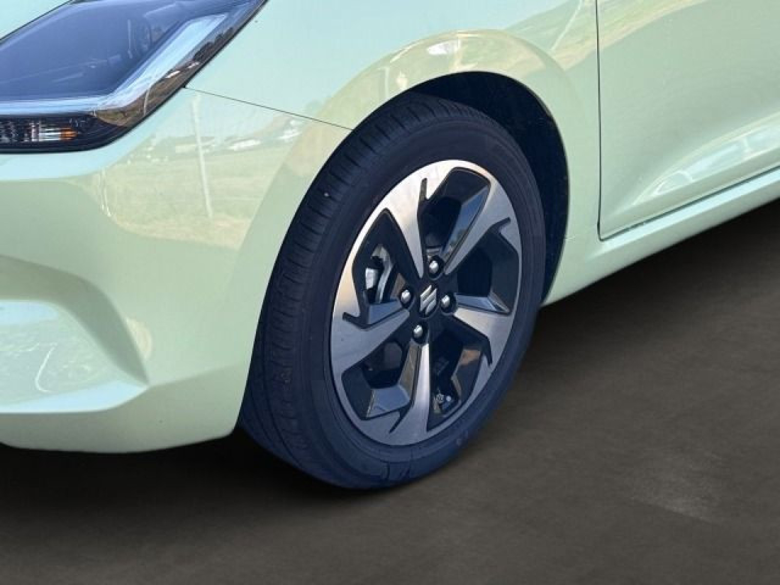 Suzuki SWIFT COMFORT+ CVT HYBRID