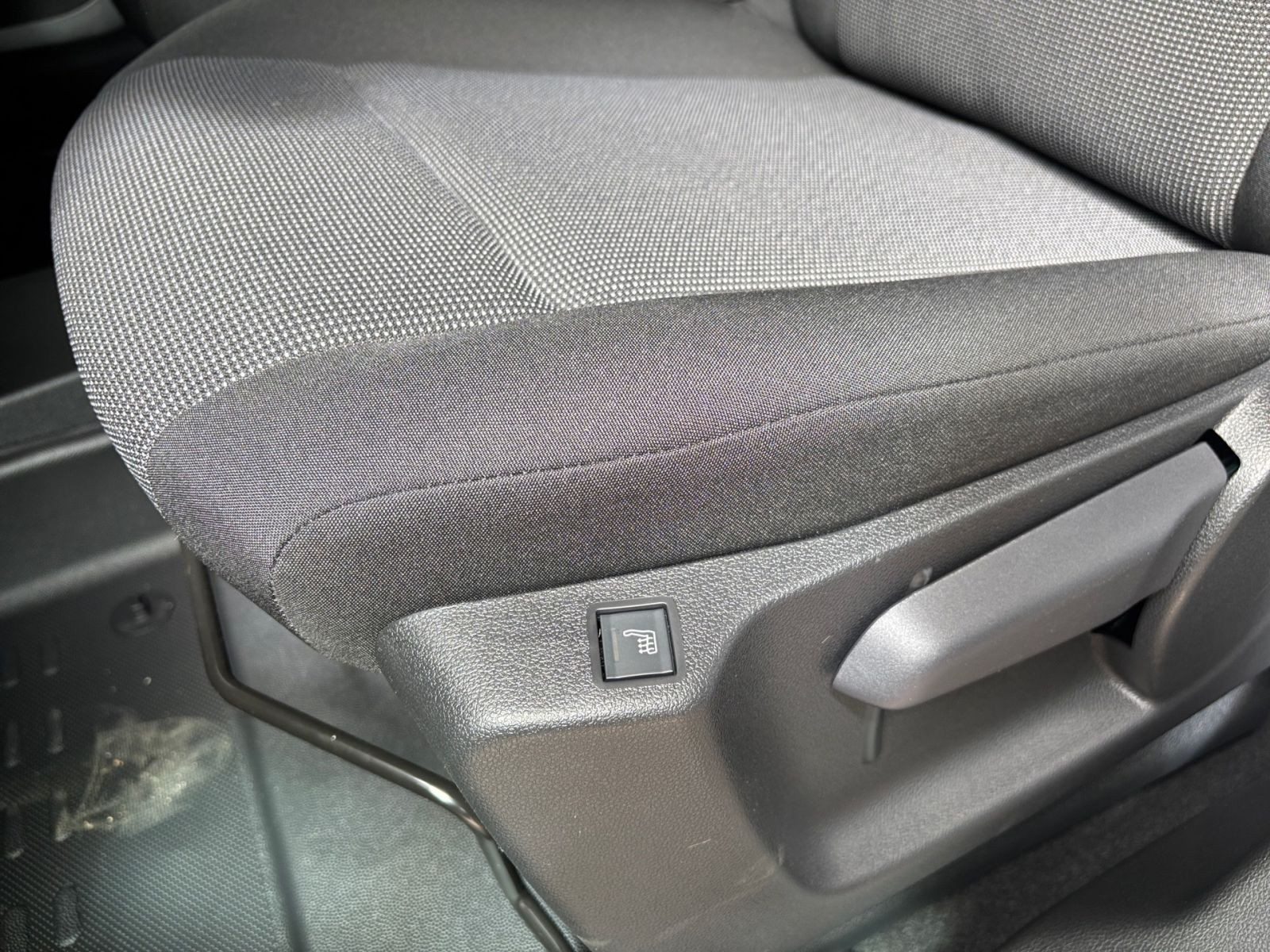 Peugeot Partner L1 100 BlueHDi *Kamera*Holzboden
