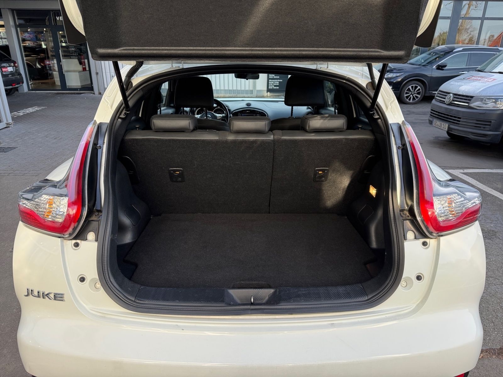 NISSAN JUKE N-CONNECTA  1.2 MT  KAMERA  NAVI ALLWETTER