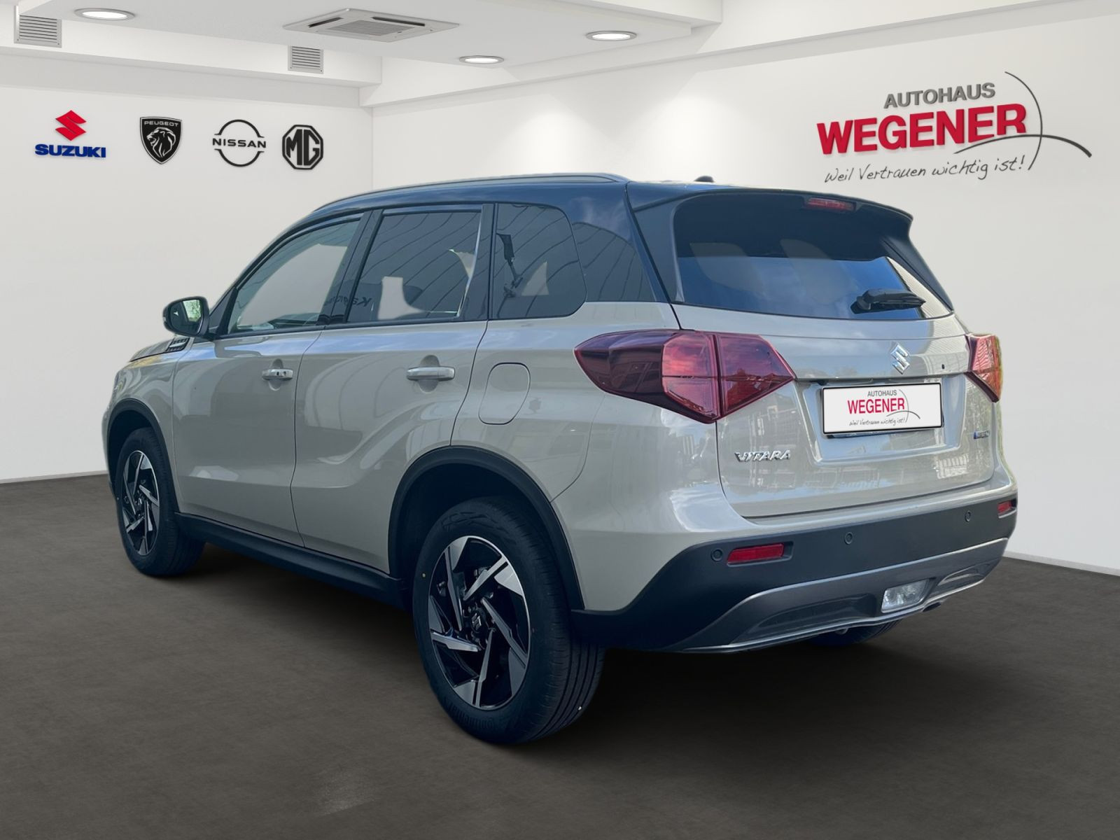 Suzuki VITARA 1.5 COMFORT+ ALLGRIP AGS LED NAVI KAM SHZ