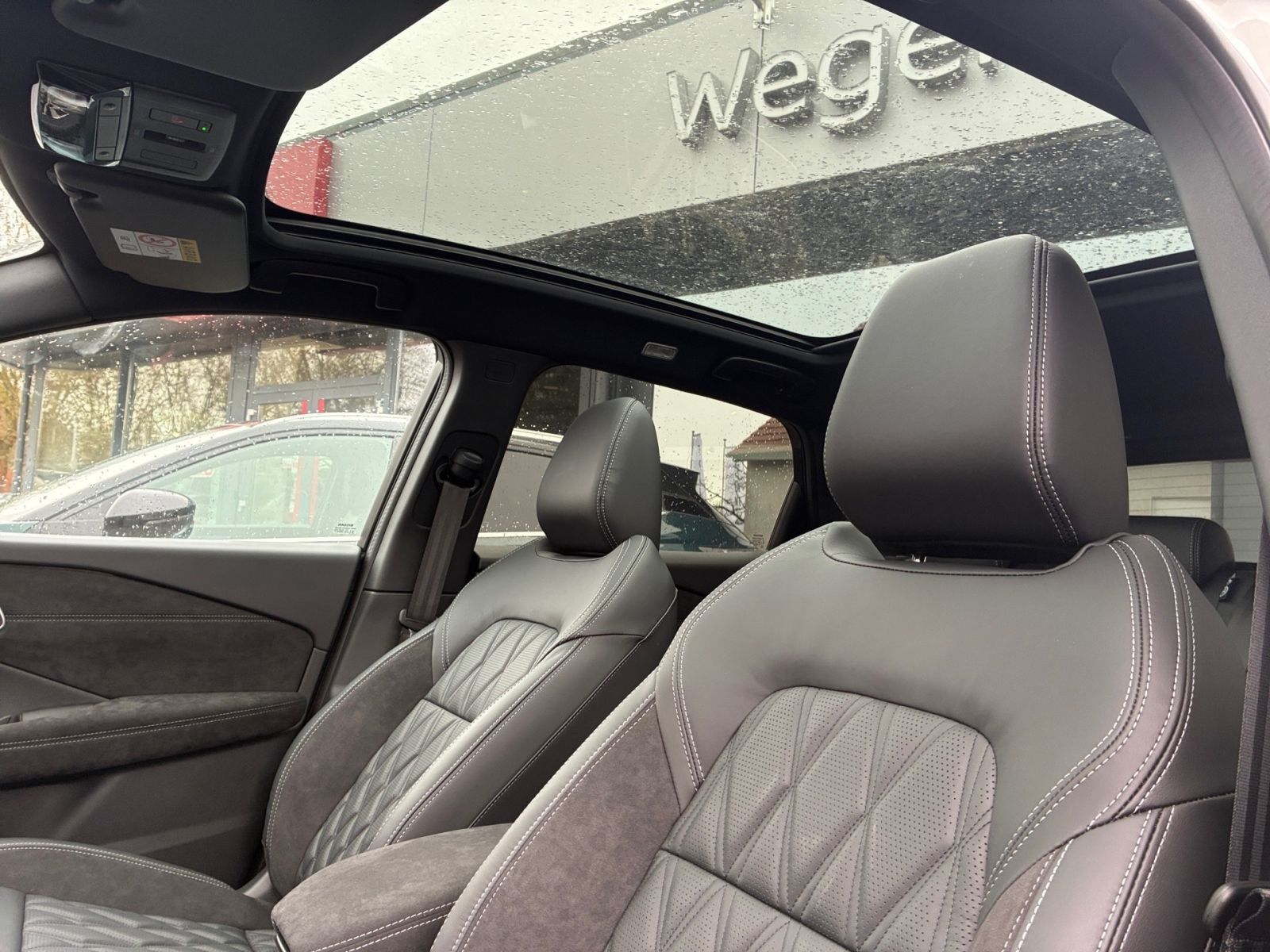 NISSAN QASHQAI 1.3 DIG-T MHEV Leder*Navi*Kamera*LED