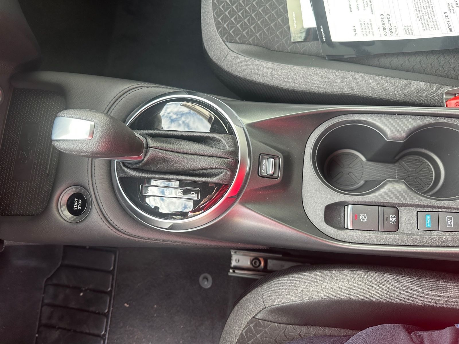 NISSAN Juke N-Connecta 1.6 Hybrid Winterpaket*Navi*360°