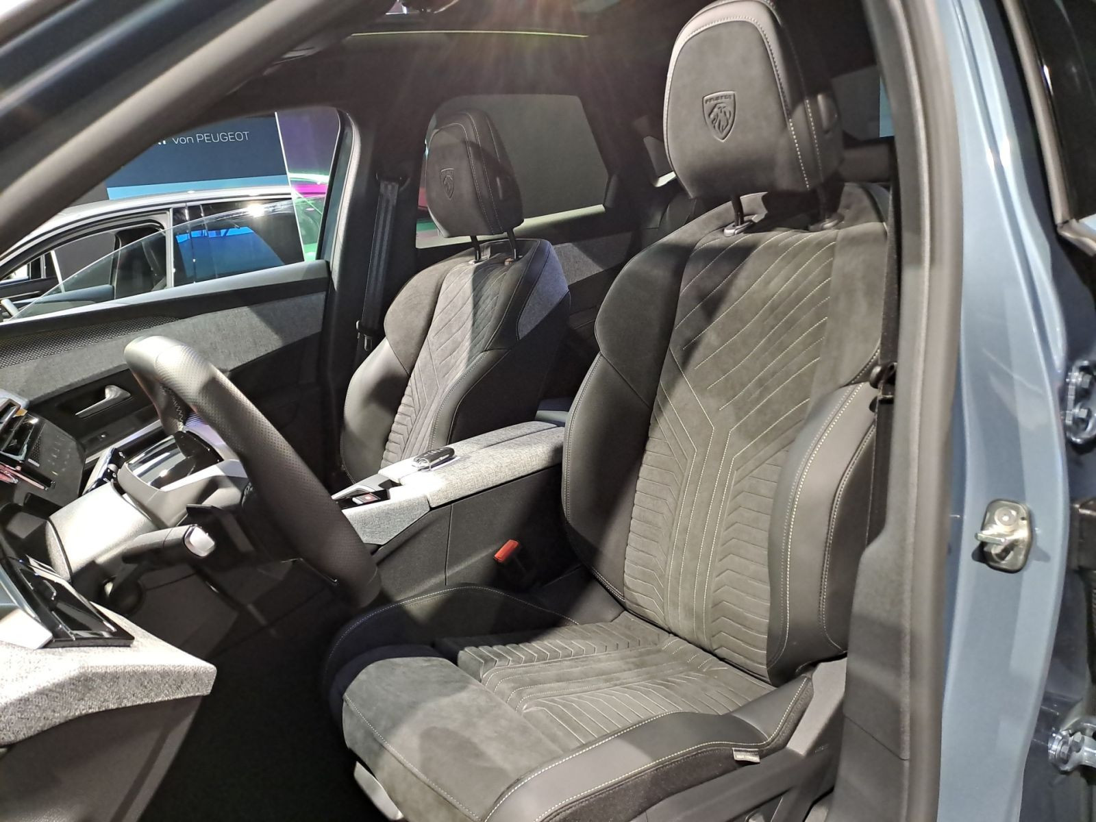 Peugeot 3008 E GT 230 Long Range *Kamera*SHZ*CarPlay*