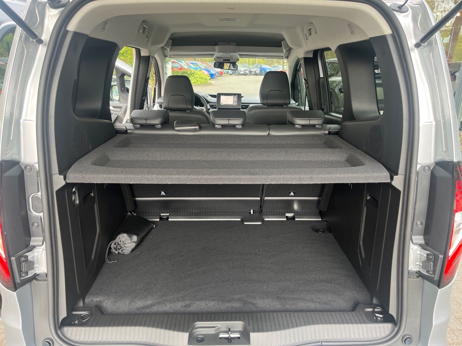 Nissan Townstar Kombi L1 1.3 AT Tekna