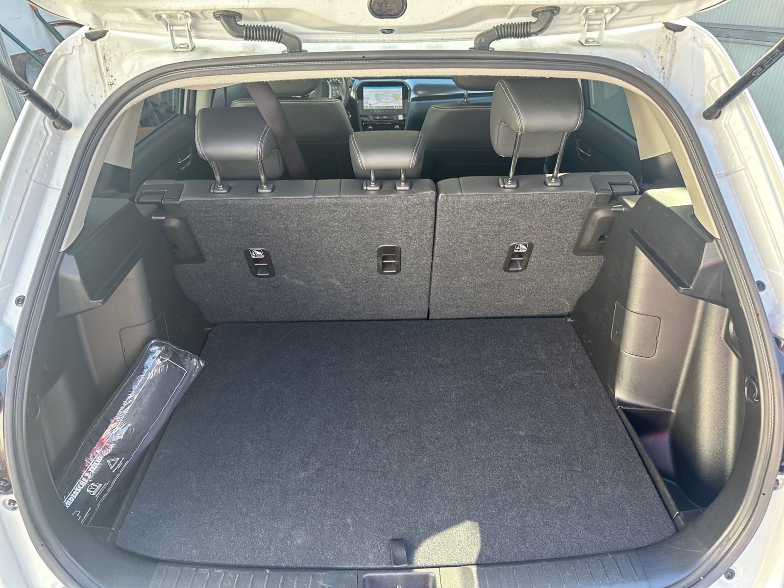 SUZUKI Vitara Comfort+ Hybrid 1.5 AT Pano*Navi*CAM*ACC