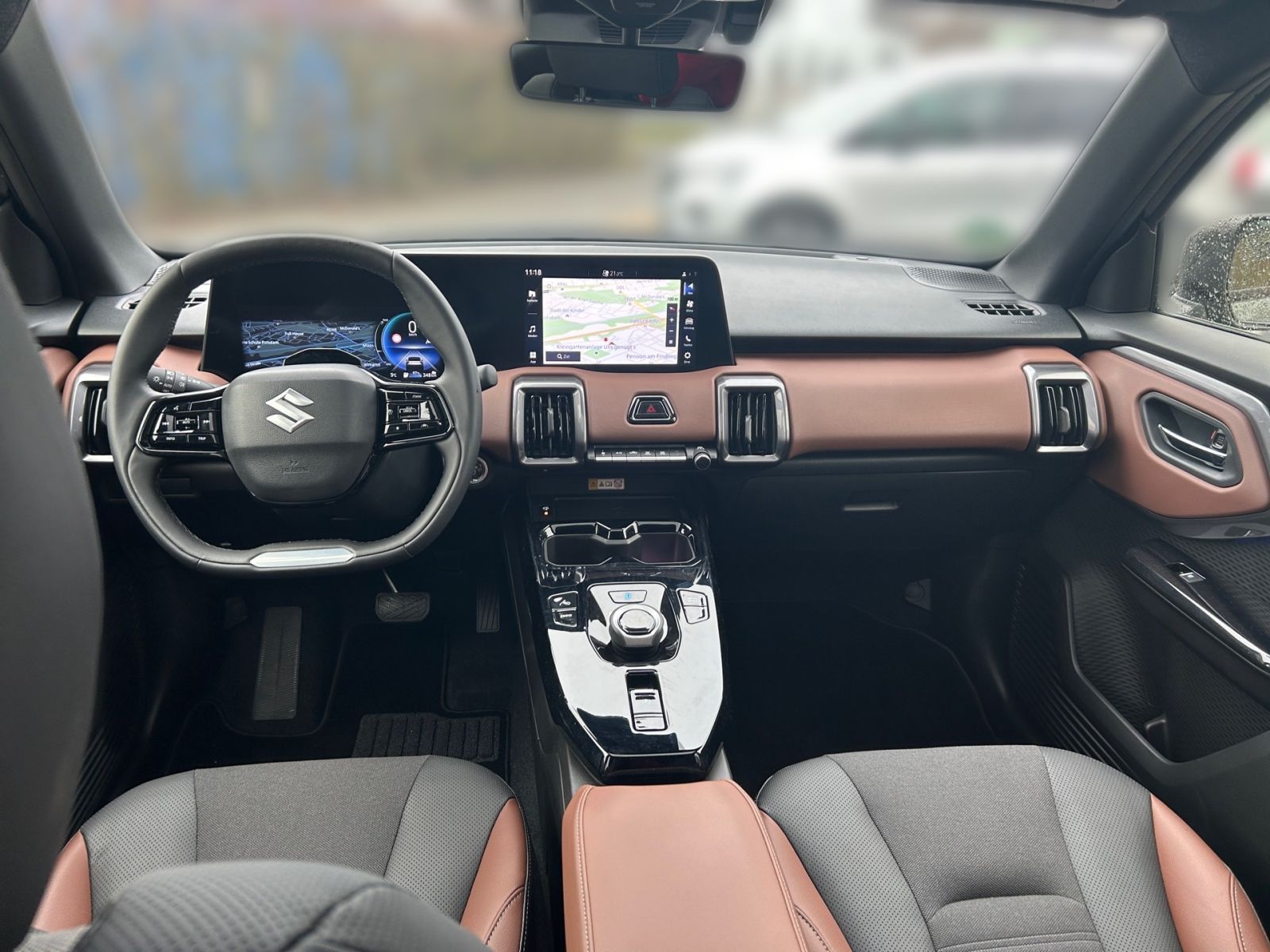 SUZUKI e VITARA (61kWh) Comfort+ VFW
