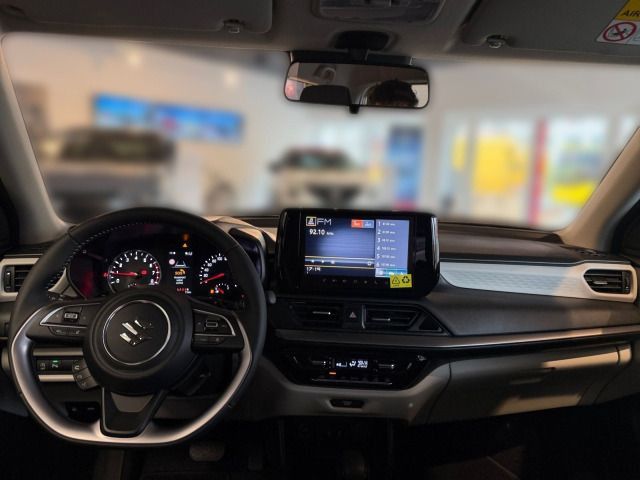 Suzuki SWIFT COMFORT+ CVT HYBRID (61kW)