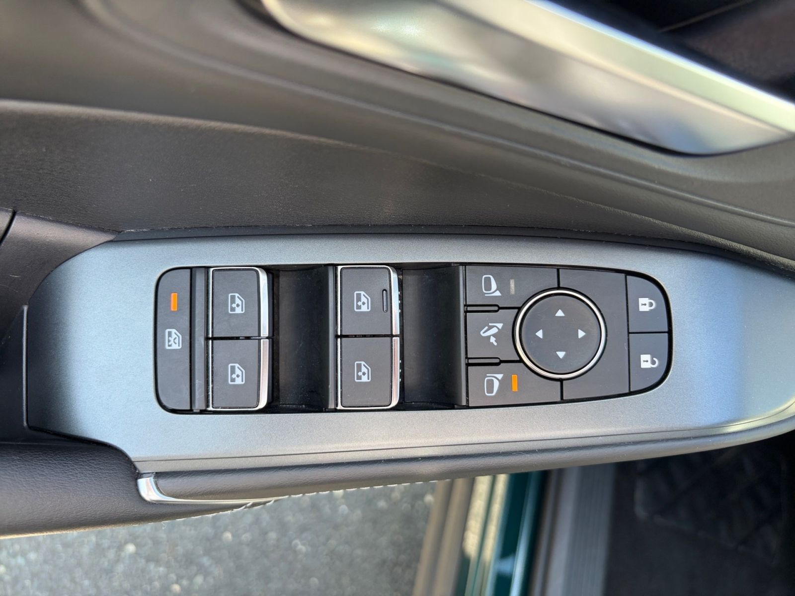 Nissan QASHQAI N-Connecta 1.3 DIG-T  Pano HeadUp Winter