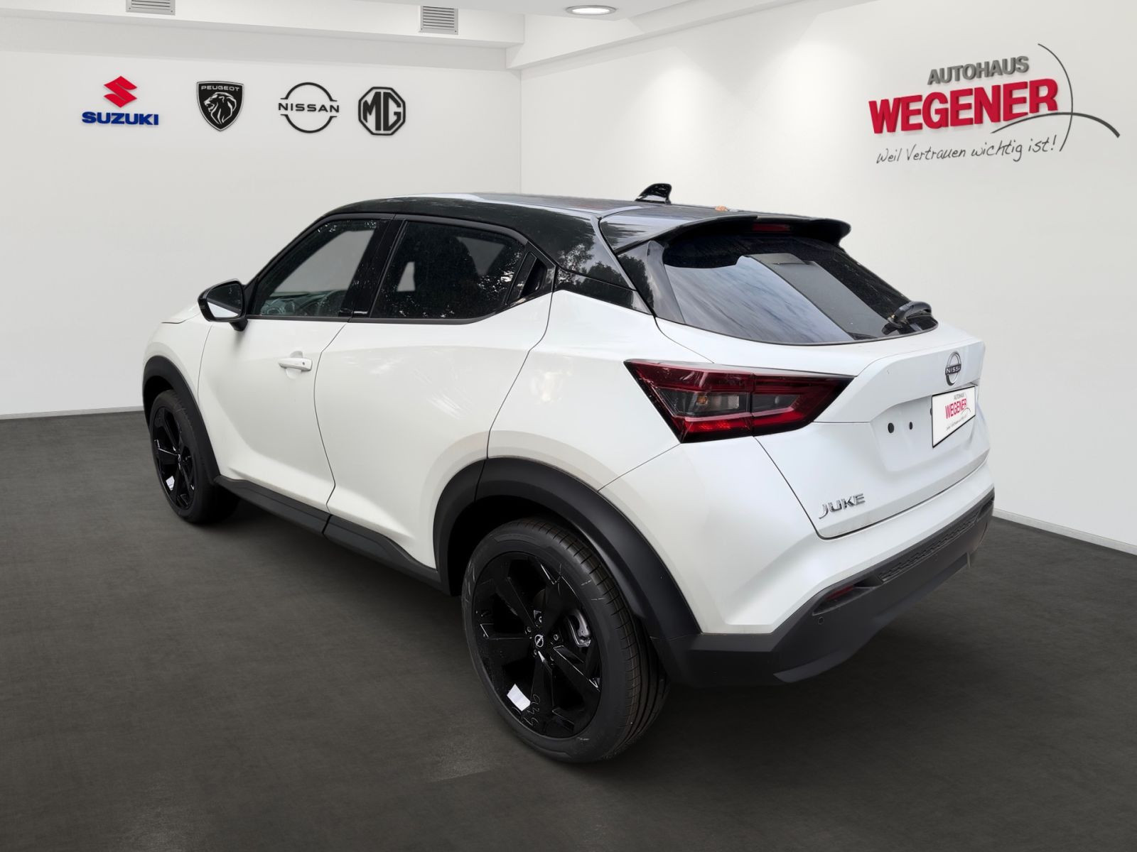 Nissan JUKE 1.0 DIG-T 114 PS 6MT