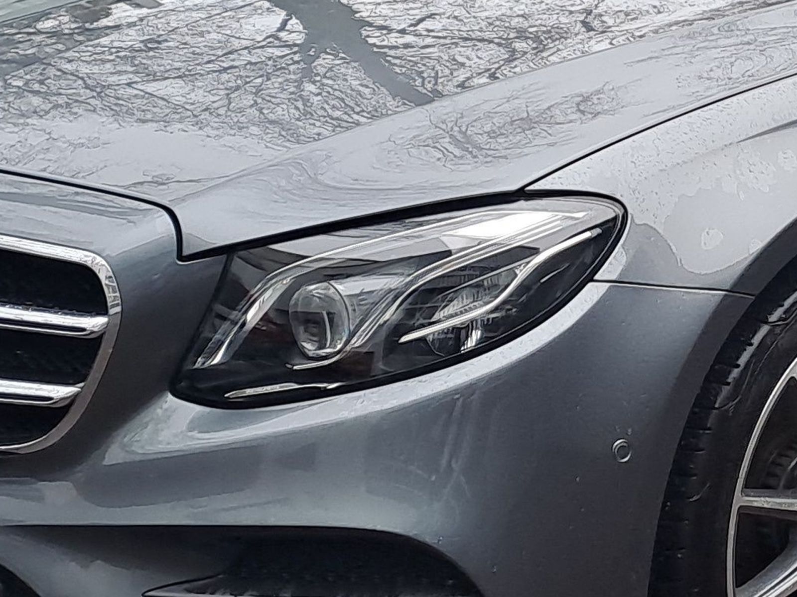 MERCEDES-BENZ E 200 AMG-LINE Luftfederung*Multibeam LED*360°