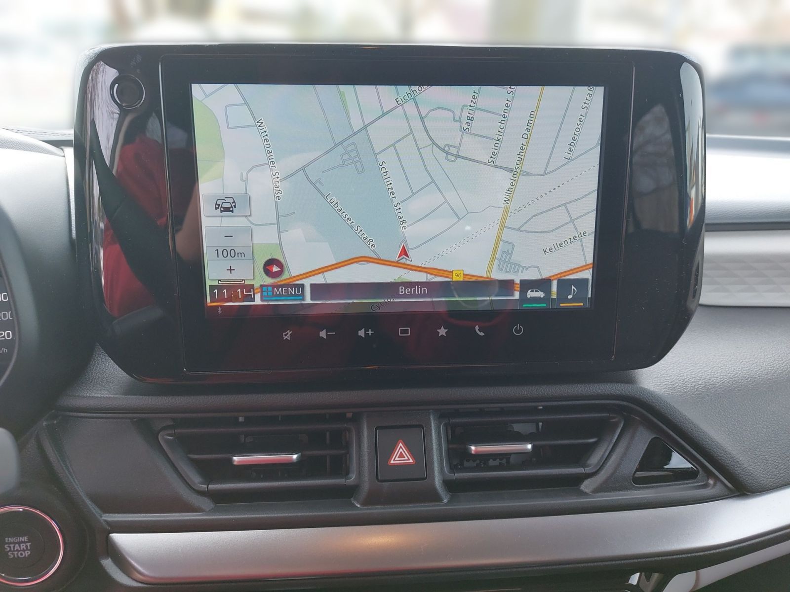 SUZUKI Swift 1.2 Hybrid Comfort+ 1.2 MT NAVI CAM SHZ