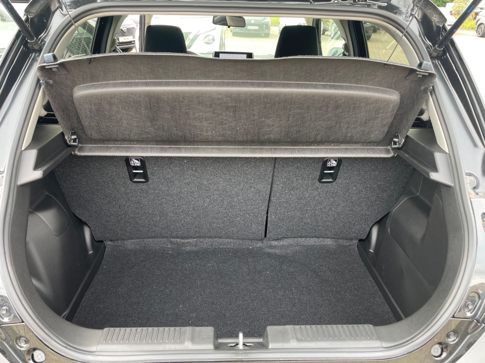 SUZUKI SWIFT COMFORT CVT HYBRID