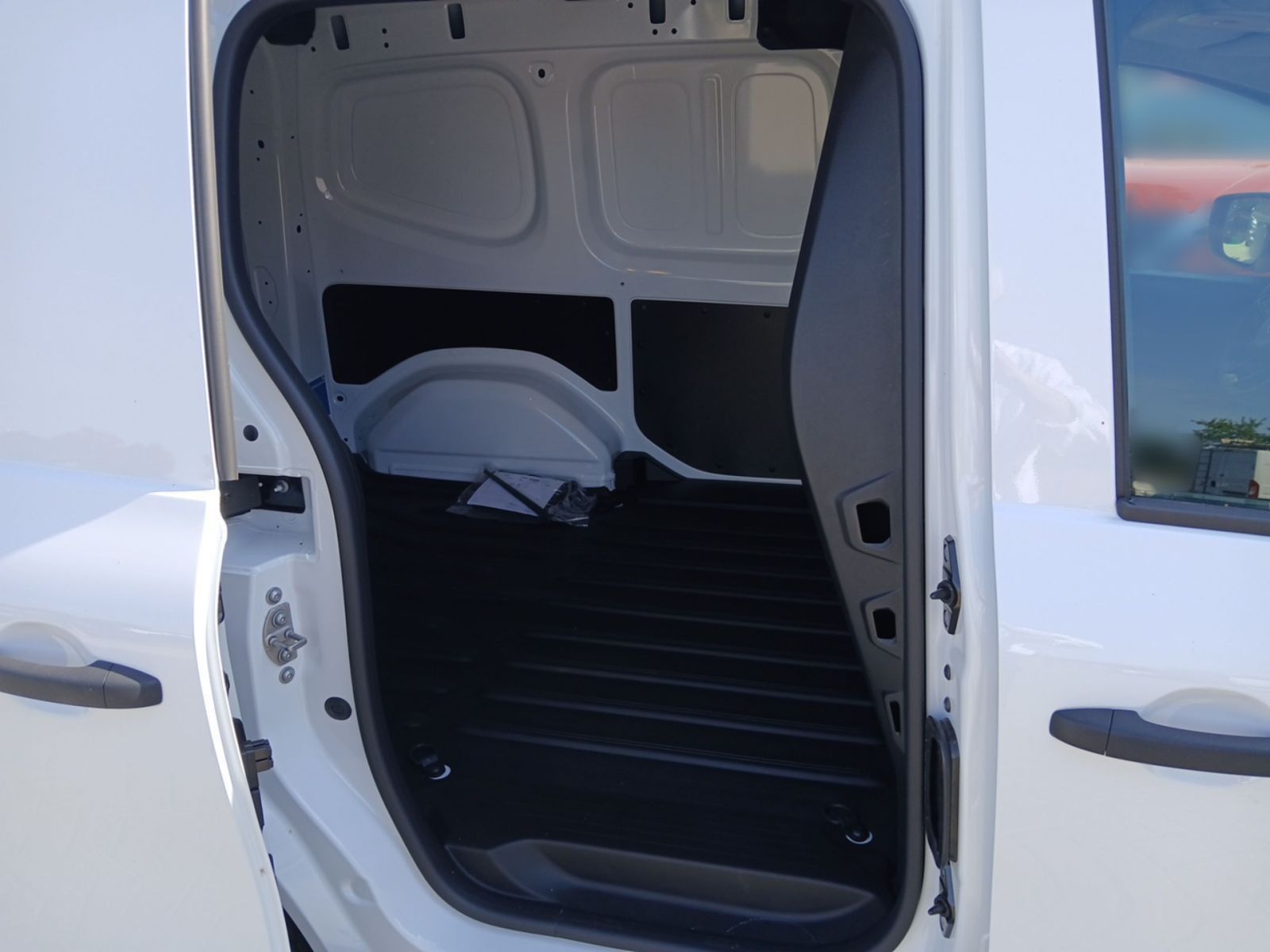 NISSAN Townstar Kasten L1 2,0t Totwinkel*CarPlay*DAB