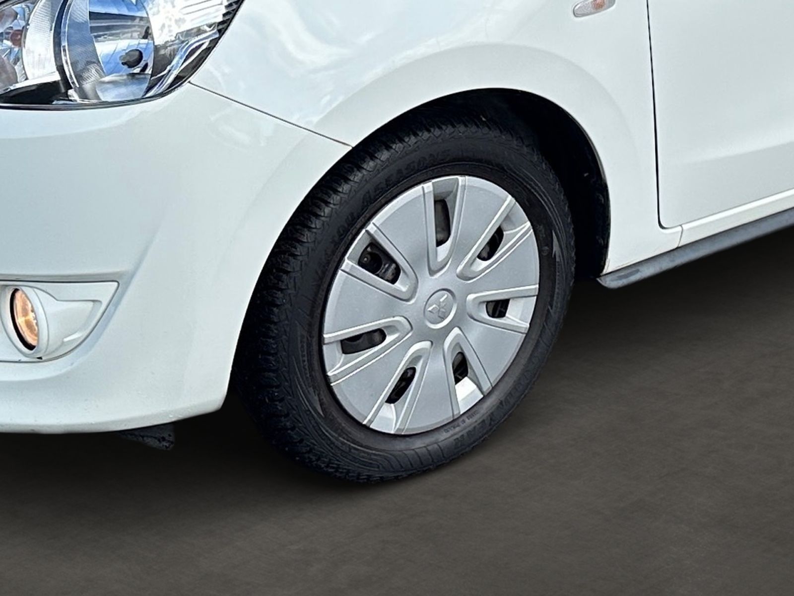 MITSUBISHI Space Star 1.0 MT Radio*ohne Klimaanlage