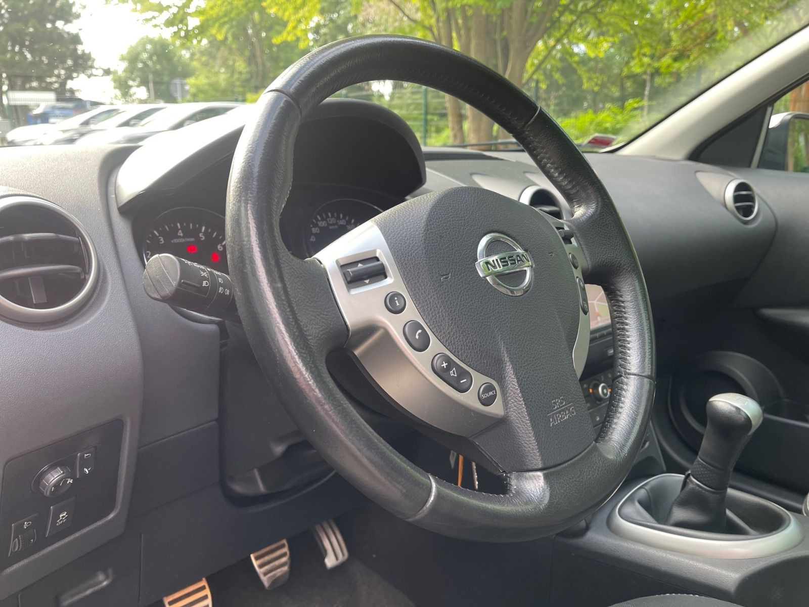 Nissan Qashqai 1.6 MT I-WAY NAVI*360°*PANO*BLUETOOTH
