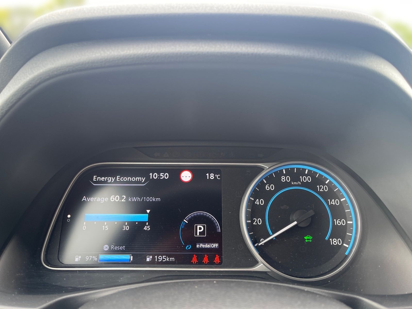 NISSAN Leaf  Tekna 40 - CAM Sitzheizung Navi