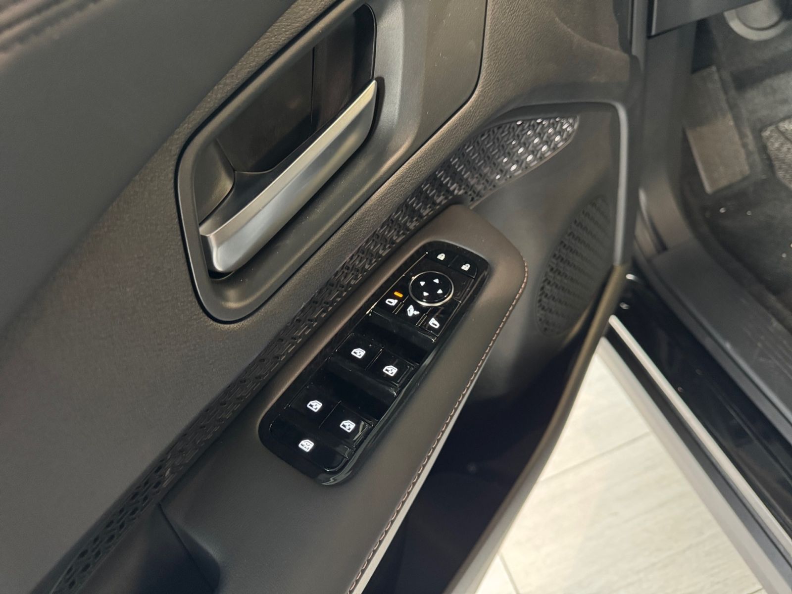 NISSAN ARIYA 63 kWh Basis ACC*Totwinkel*Navi*Kamera*PDC