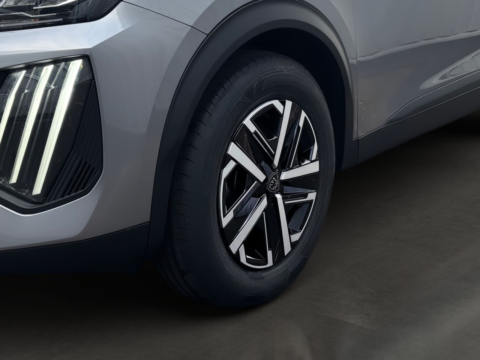 PEUGEOT 2008 Style Hybrid 145 e-DSC6 *SHZ*