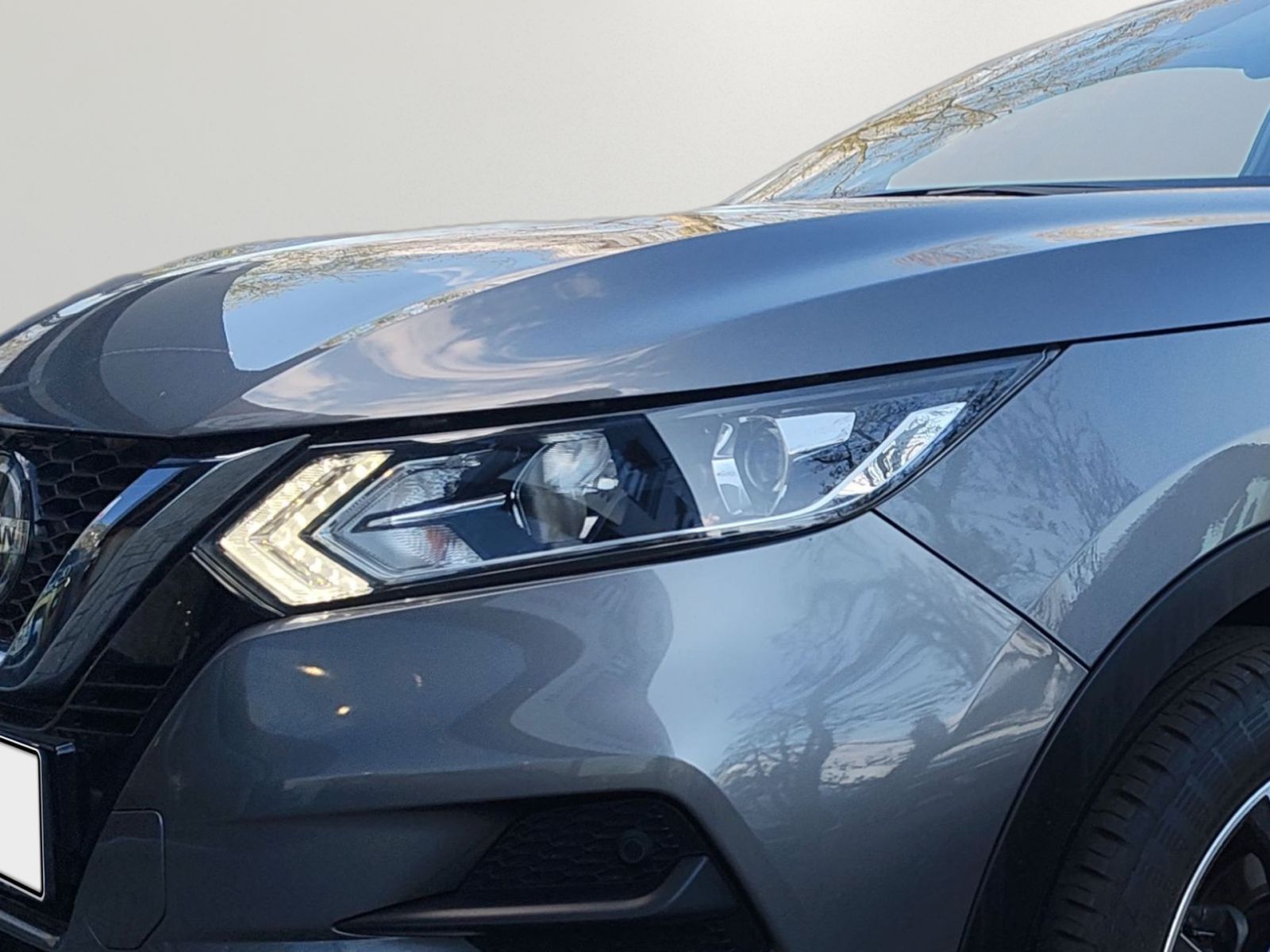 NISSAN Qashqai 1.3 N-Way PANO*SHZ*CAM*Klima*Navi*LM