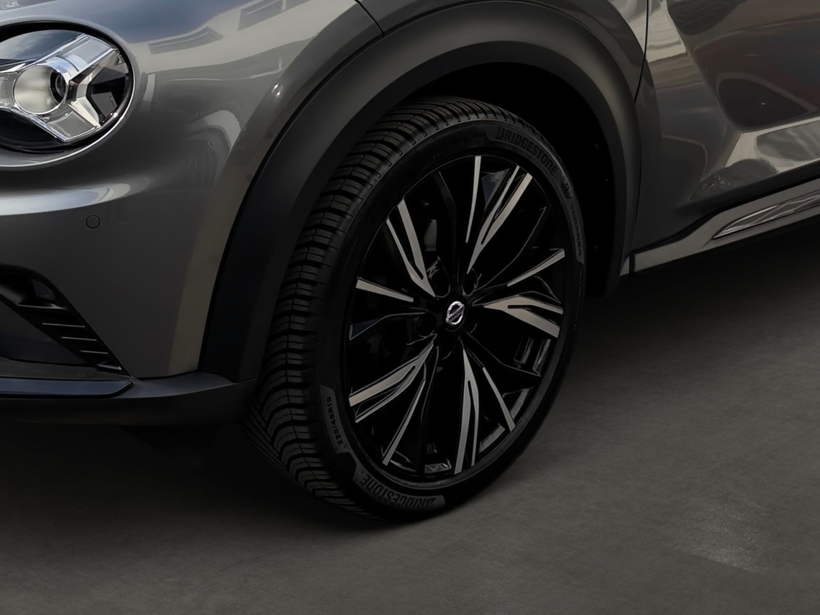 NISSAN JUKE 1.0 AT N-DESIGN / 360 / ALU / LEDER / BOSE