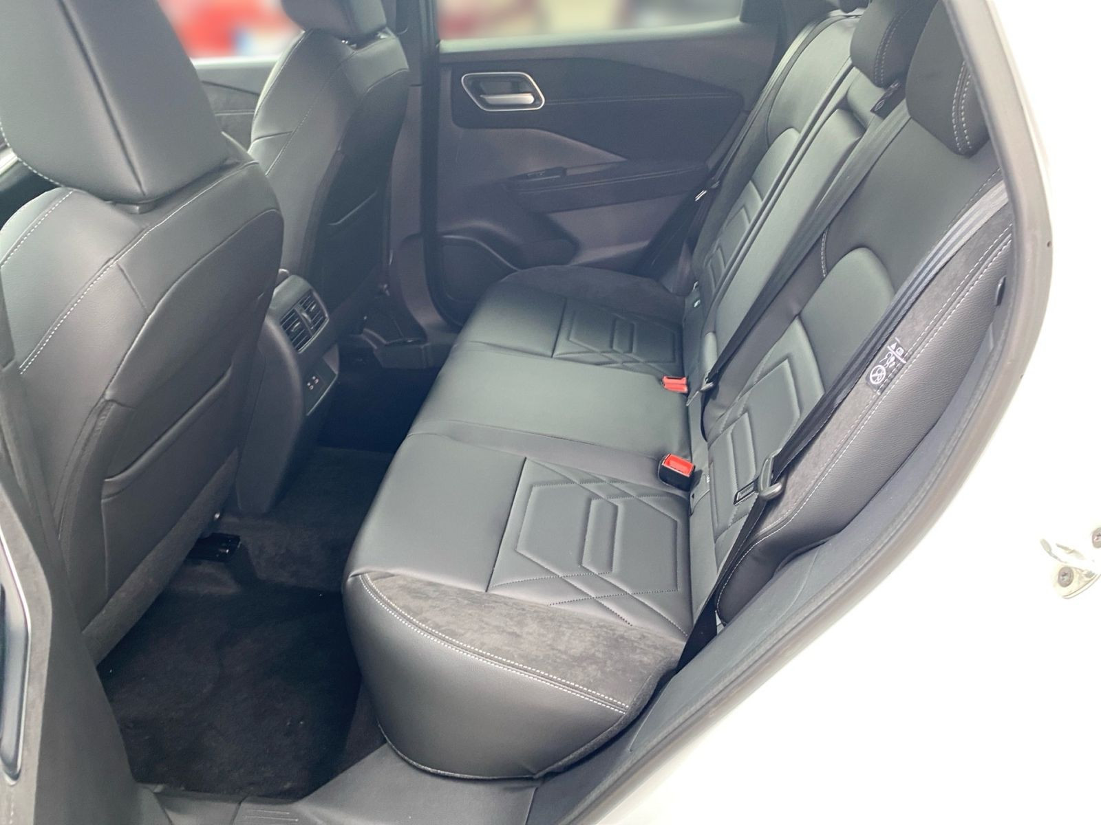 Nissan QASHQAI 1.3 DIG-T MHEV 158 PS