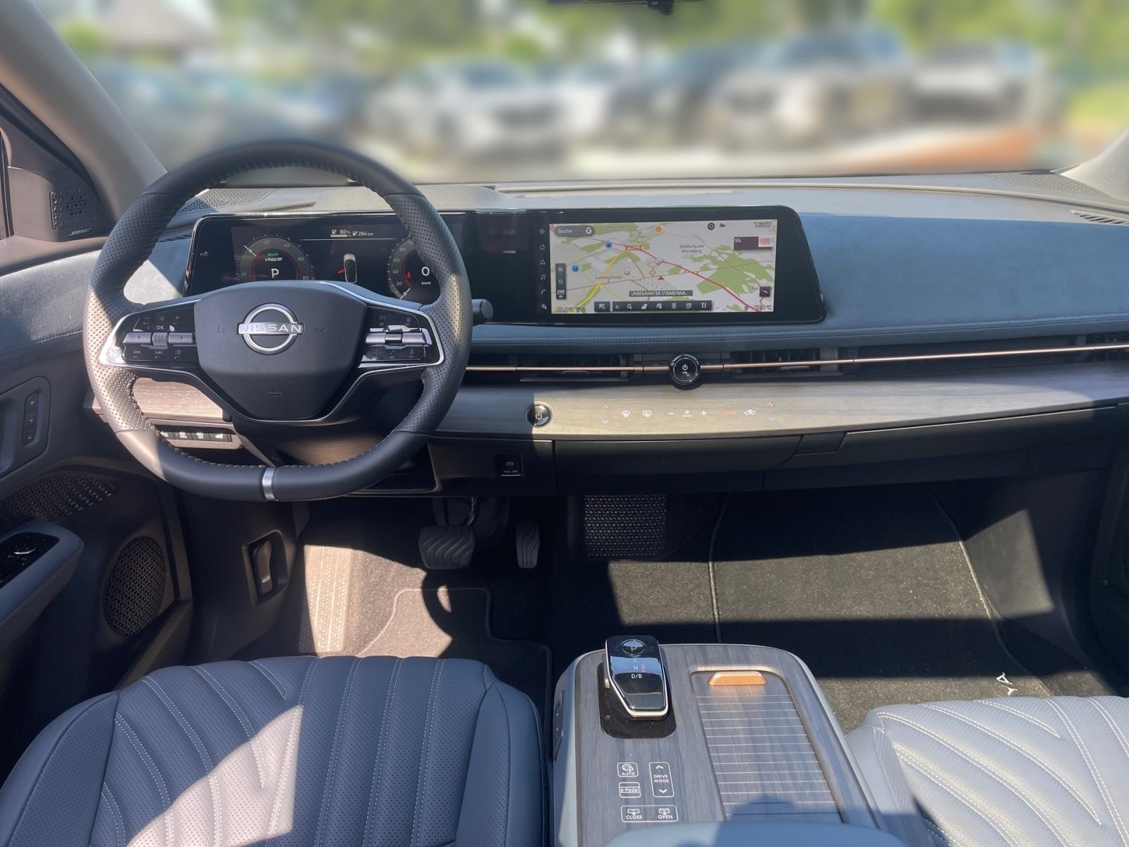 NISSAN ARIYA 87 kWh Evolve Pack ALLRAD PANO*HUD*NAPPA