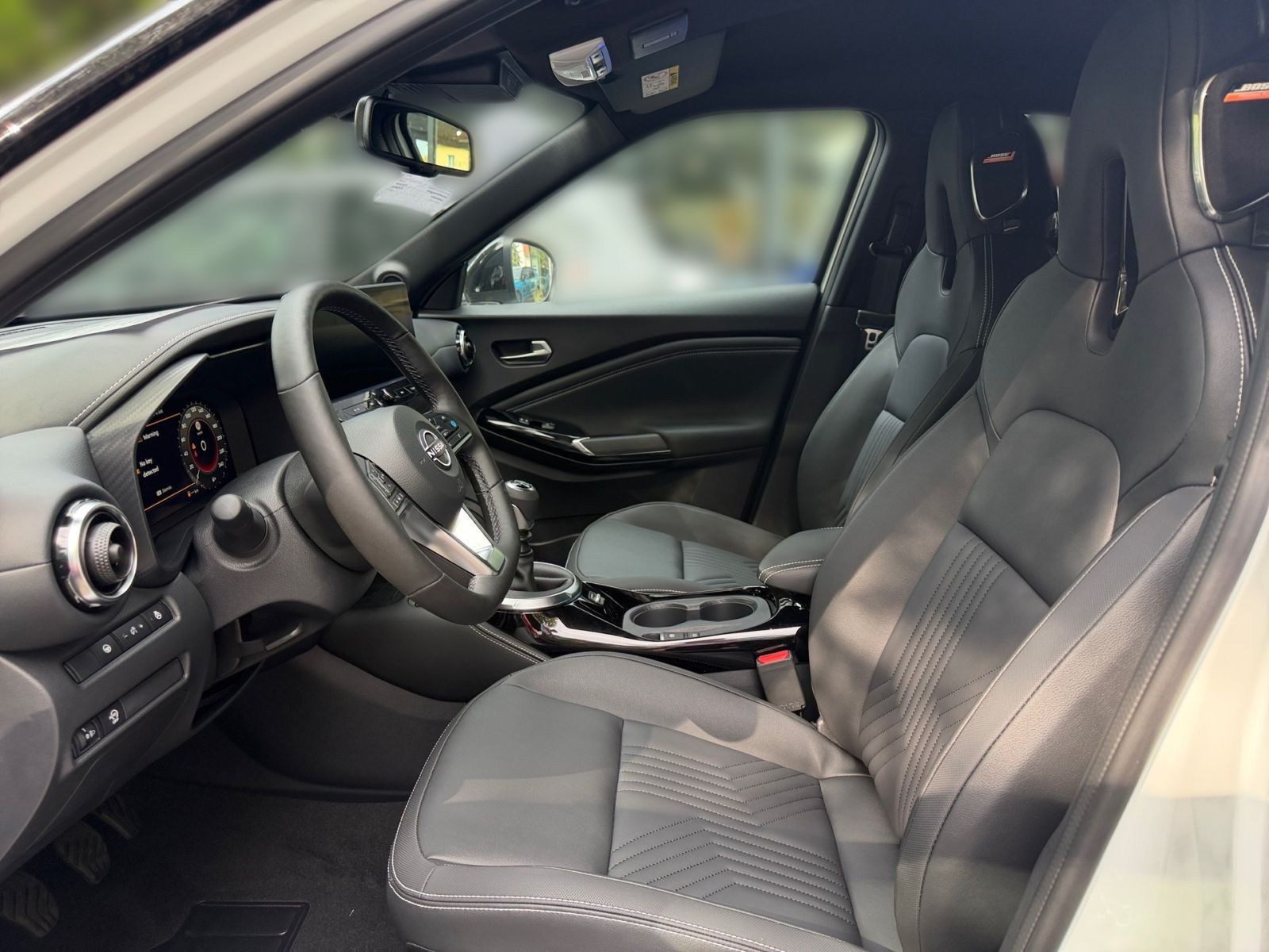 Nissan JUKE 1.0 DIG-T 114 PS 6MT