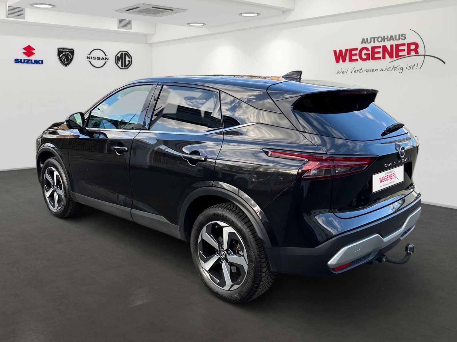 NISSAN QASHQAI N-CONNECTA 1.3 AT WINTER 360° AHK NAVI