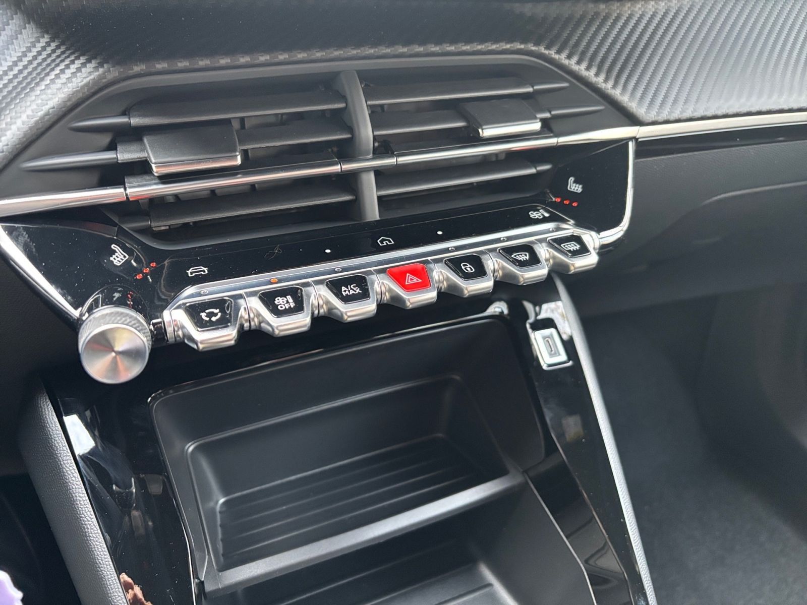 PEUGEOT 2008 Style Hybrid 145 e-DSC6 *SHZ*