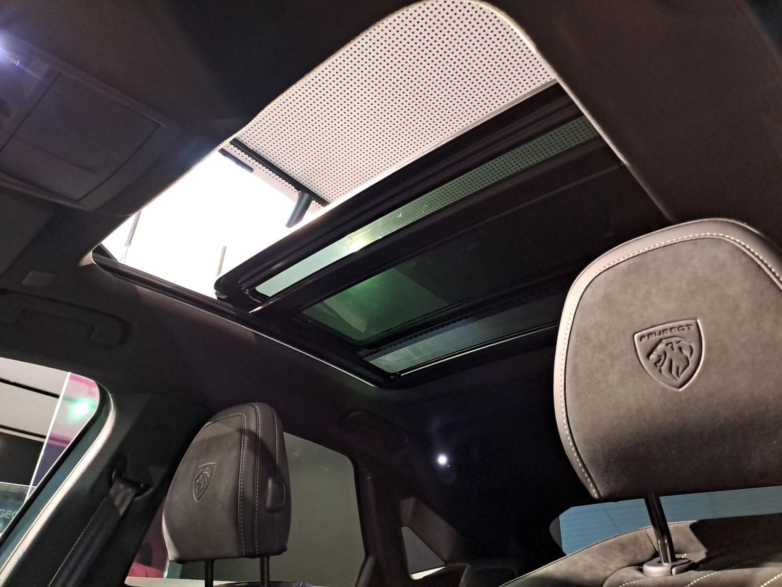 PEUGEOT 3008 E GT 230 Long Range *Kamera*SHZ*CarPlay*