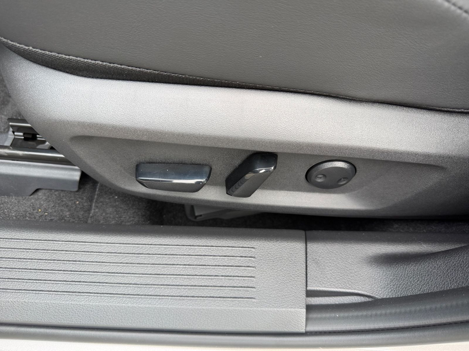 Nissan X-Trail N-Connecta 1.5 AT- LED 360CAM CarPlay HUD 12,3"-TFT